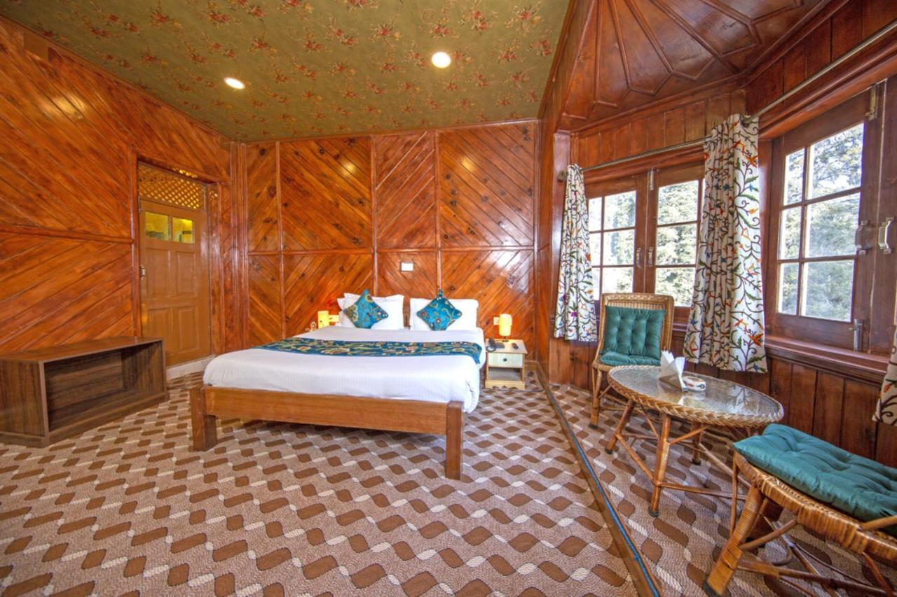 Gulmarg Ski Hill Resort Buitenkant foto