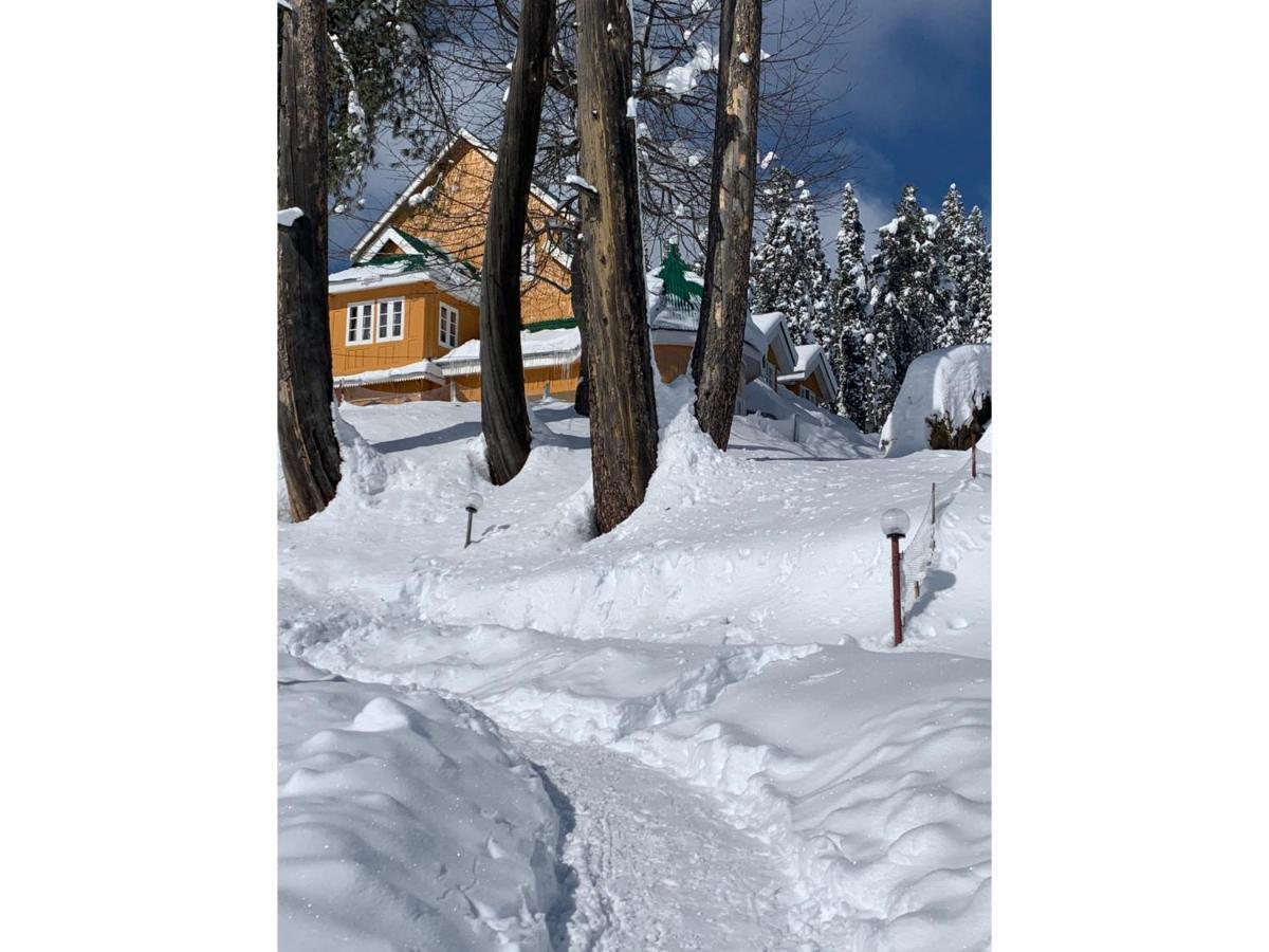 Gulmarg Ski Hill Resort Buitenkant foto