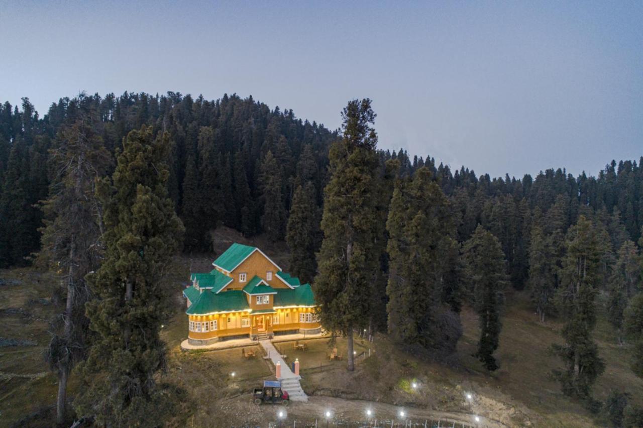 Gulmarg Ski Hill Resort Buitenkant foto